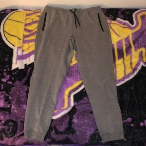 NEW Men’s joggers